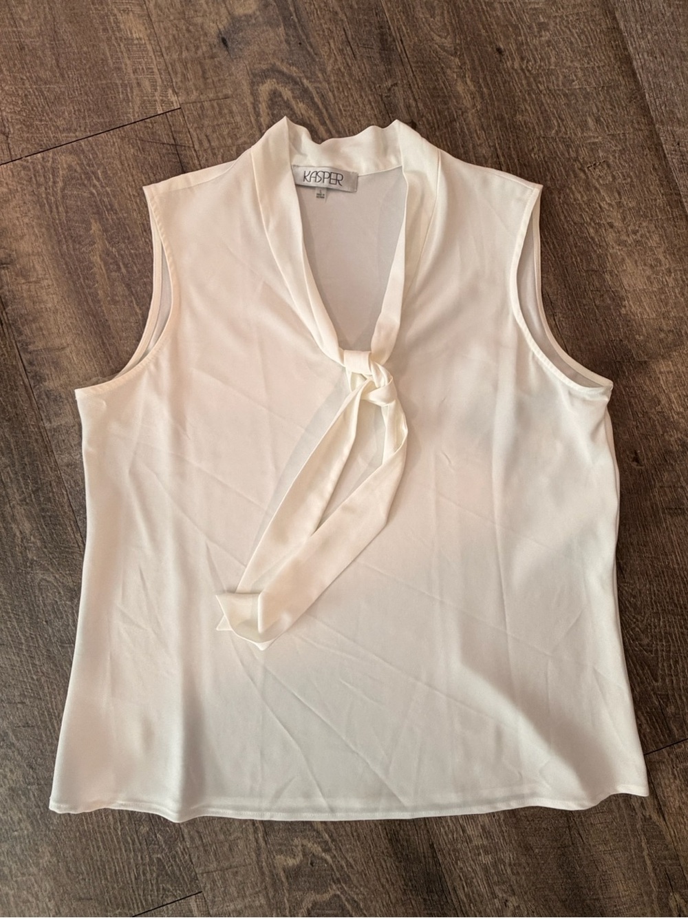 Kasper Ivory Sleeveless Tie Neck Blouse Size L